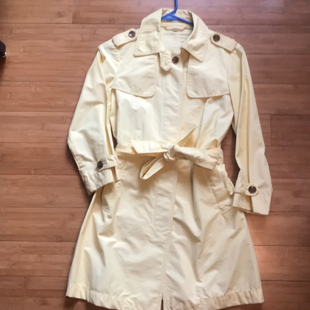 Gap spring trench coat